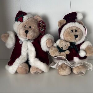 STARBUCKS-Holiday Red Velvet Coats Bearista